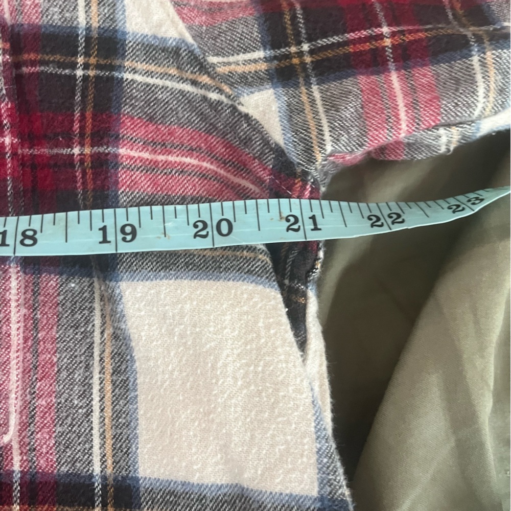Vintage LL Bean Shirt Mens Medium Tall Red Cream Tartan Plaid Flannel USA MADE - Picture 4 of 6